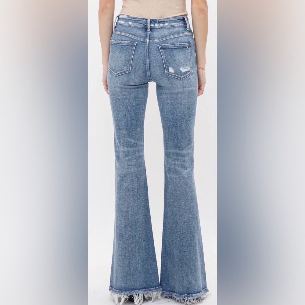 Mica mid rise flared distressed jean - Picture 6 of 8